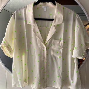 Abound sheer top with polka dot hearts 💚